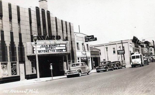 Ward Theatre - 1947 Post Card From Paul (newer photo)